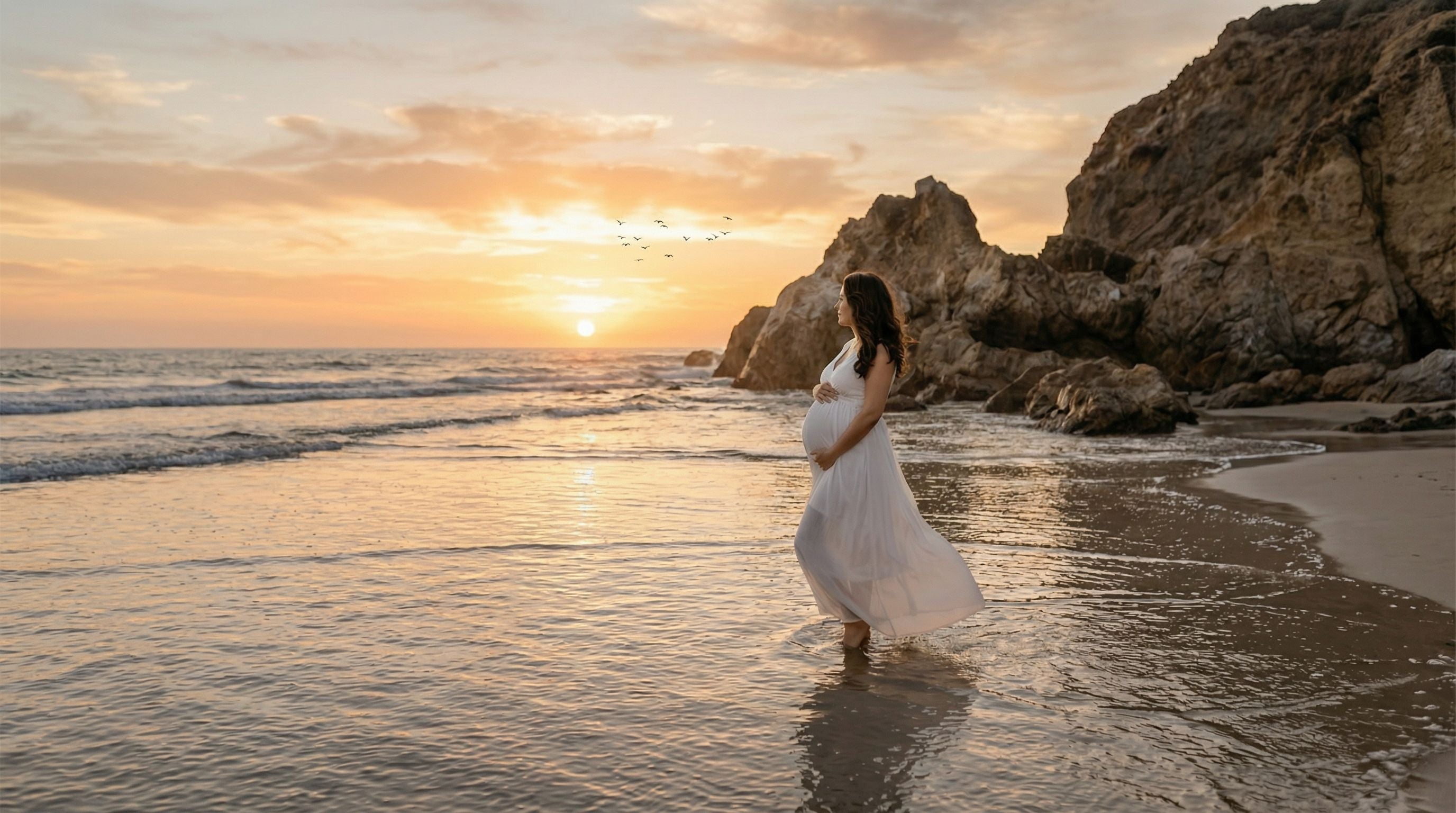 pregnancy_shoot_beach_hero